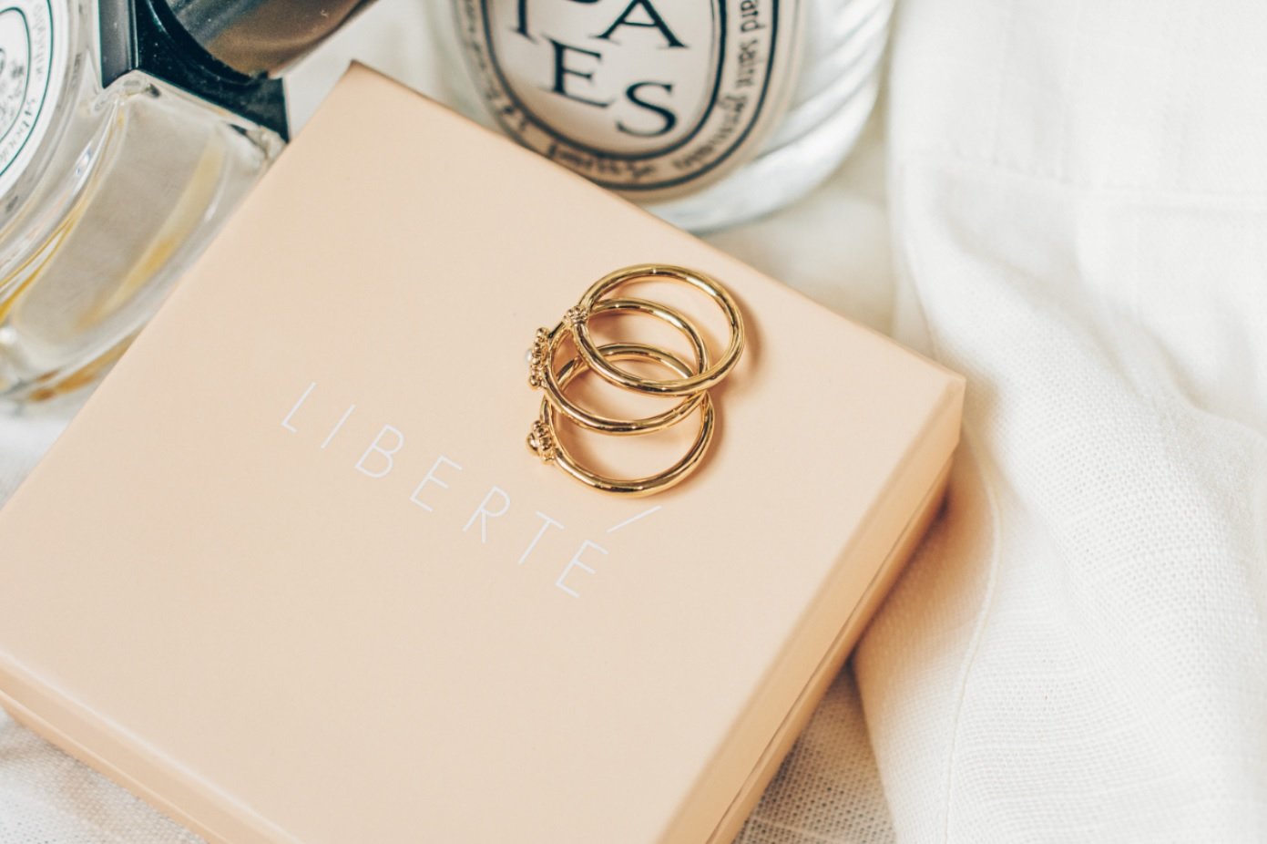 wedding-rings wedding-rings